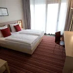 Tryp By Wyndham Berlin Am Ku\'Damm