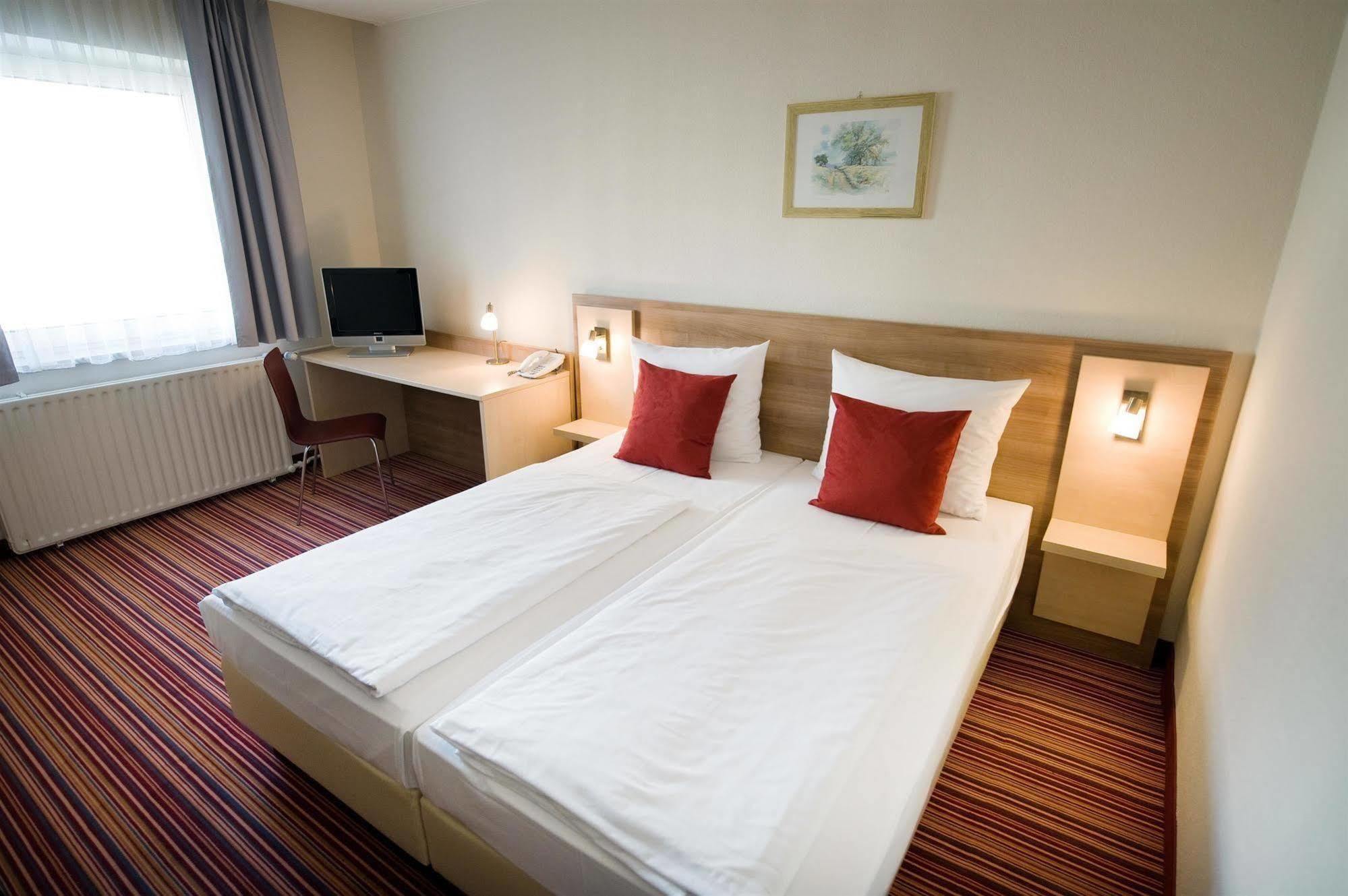Tryp By Wyndham Am Ku'damm 3*