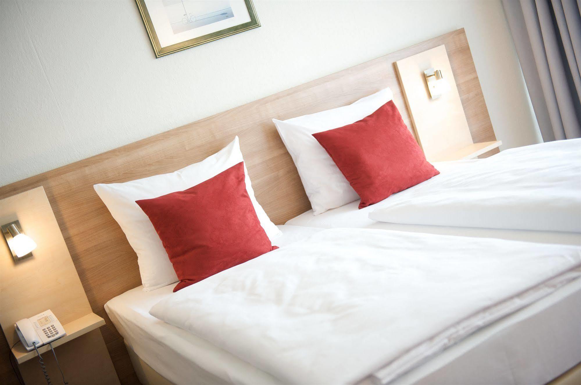 Tryp By Wyndham Am Ku'damm Hotel 3*